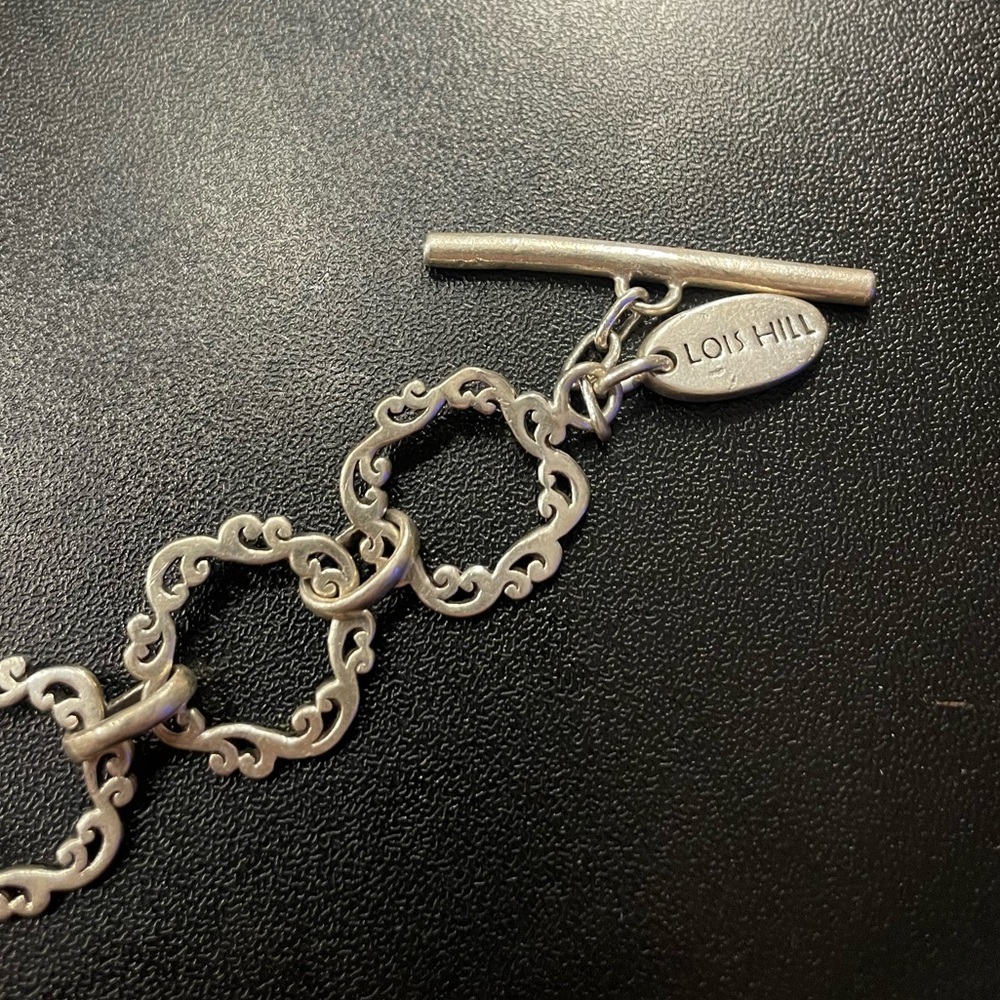LOIS HILL Sterling Silver Cutout Round Open Link Toggle Bracelet